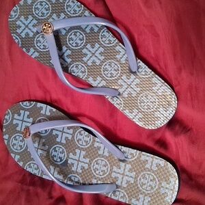 Tory Burch thin flip flop Us 6